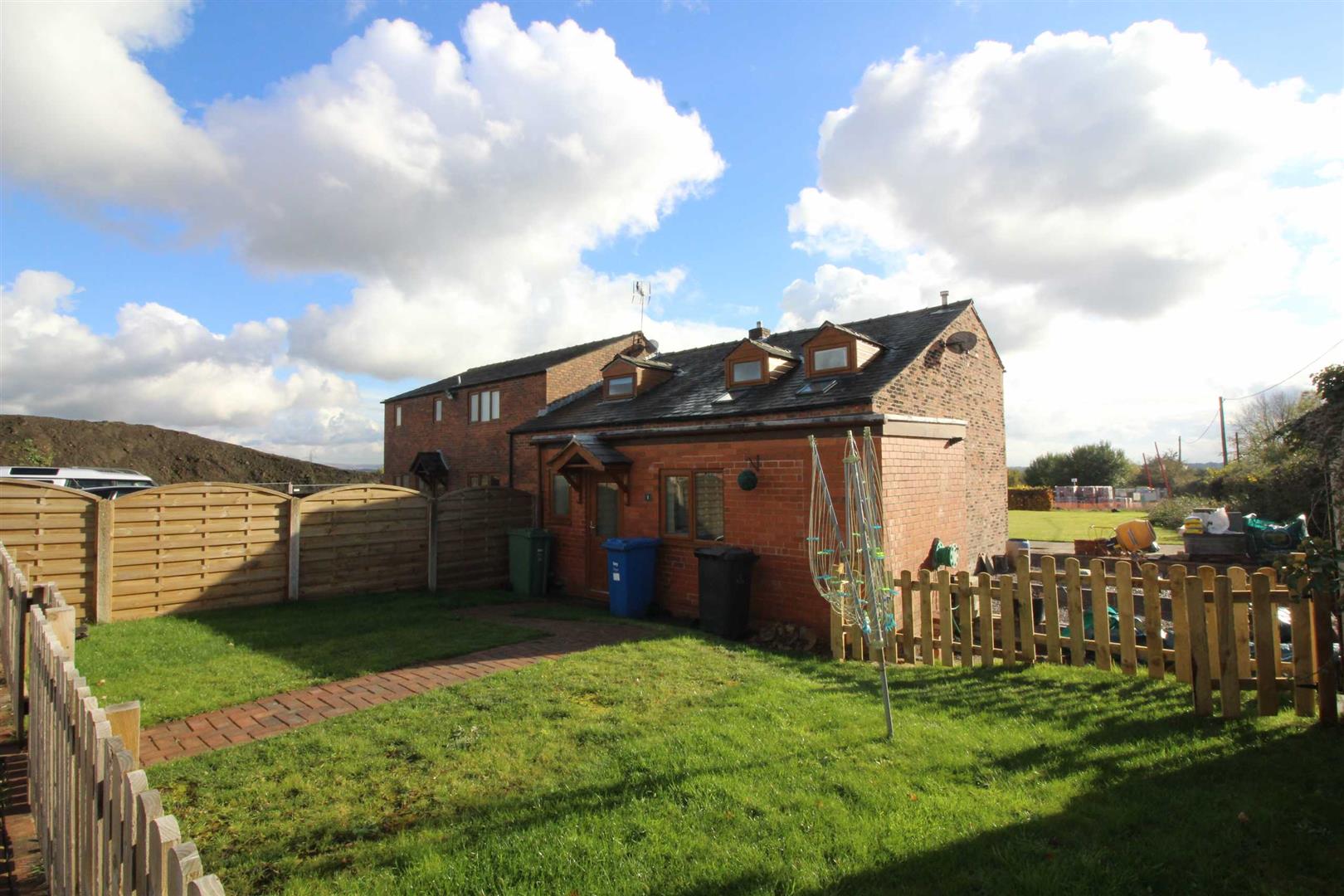 Middle Spen Moor, Bury And Bolton Road Radcliffe, Manchester Pearson